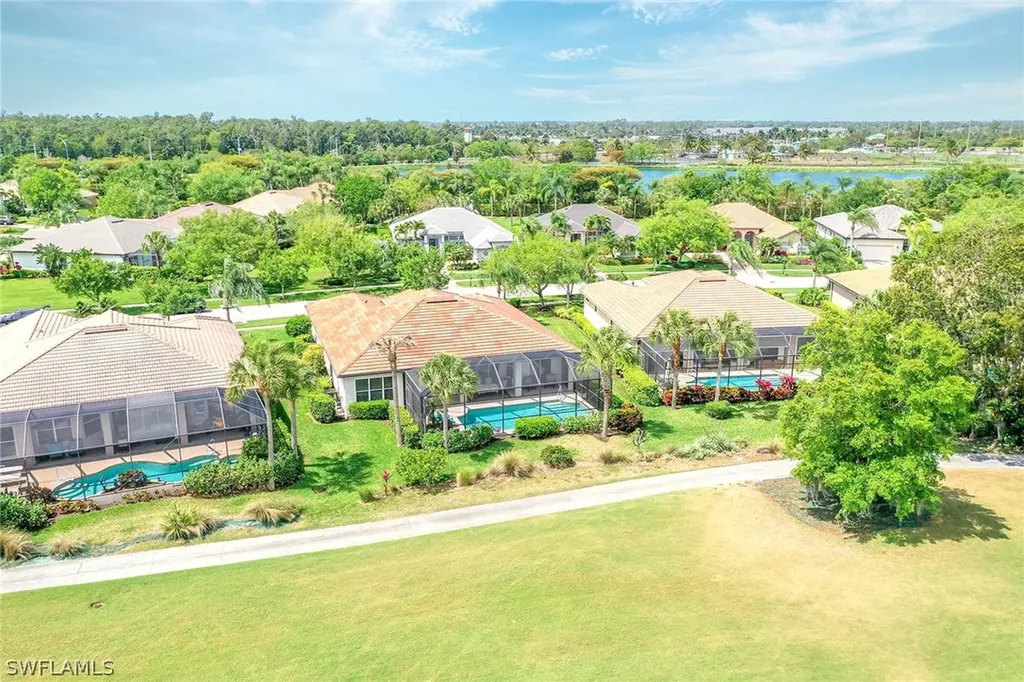 9016 Maverick Court Naples FL 34113