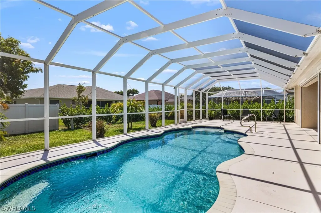 1628 SW 44th Terrace Cape Coral FL 33914
