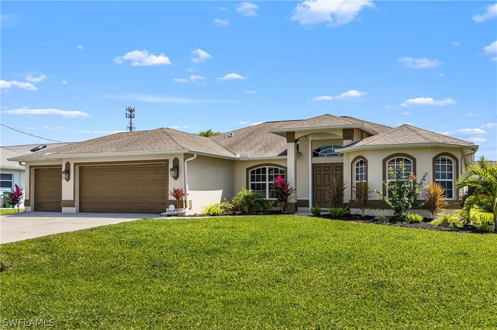 1628 SW 44th Terrace Cape Coral FL 33914