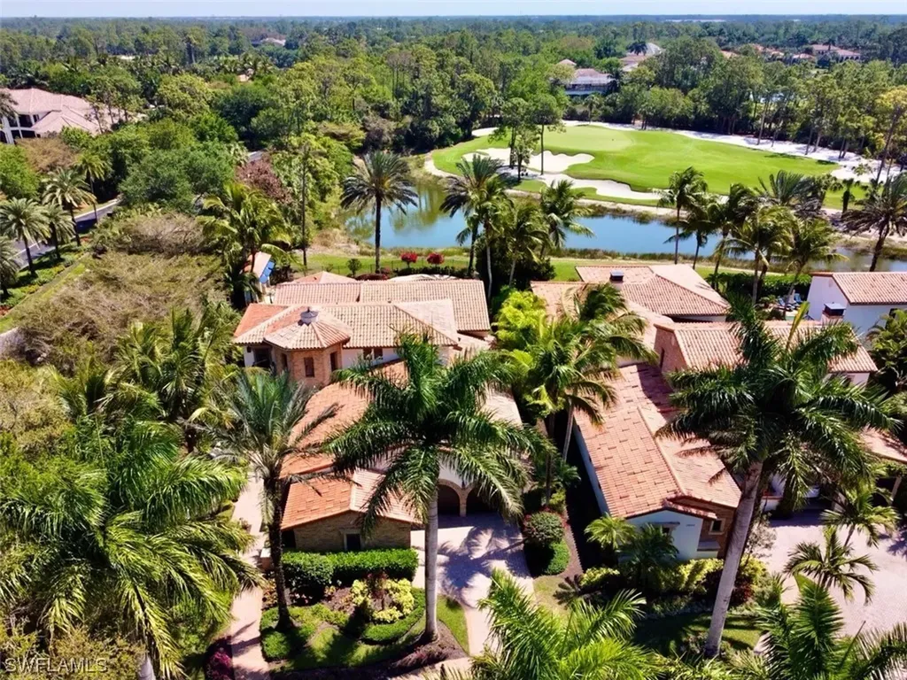 Naples FL, 10846 Estate Cortile Court