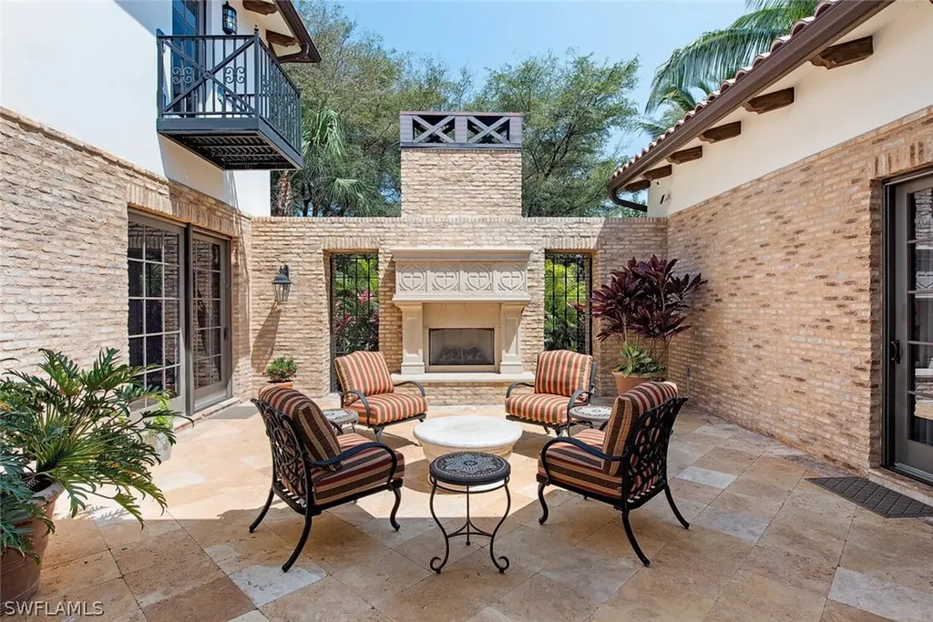 10846 Estate Cortile Court Naples FL 34110