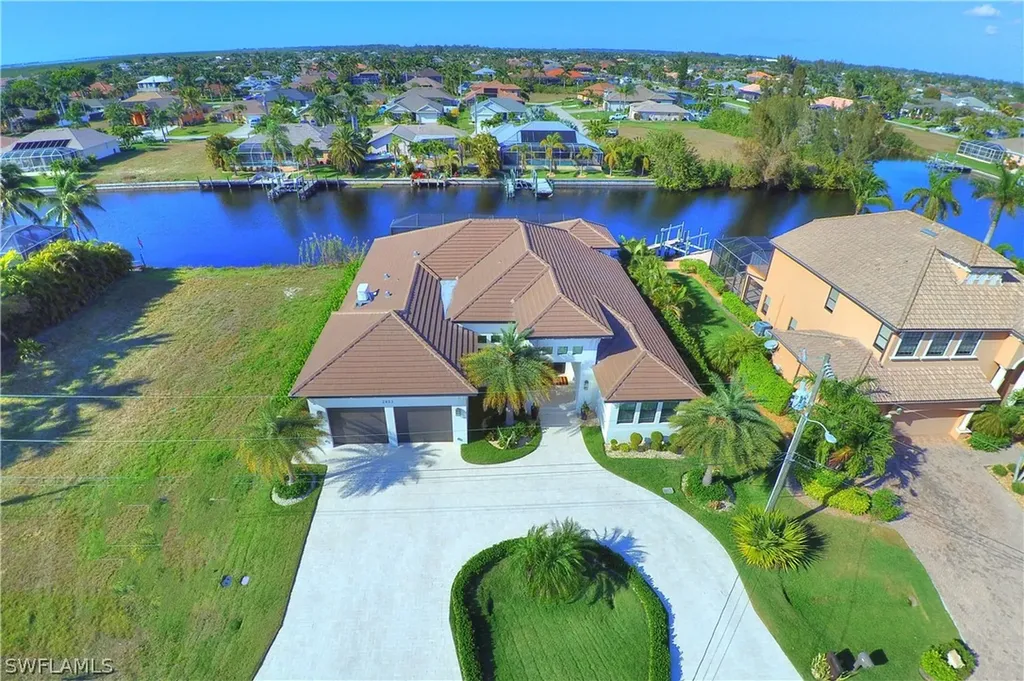 2803 SW 35th Lane Cape Coral FL 33914