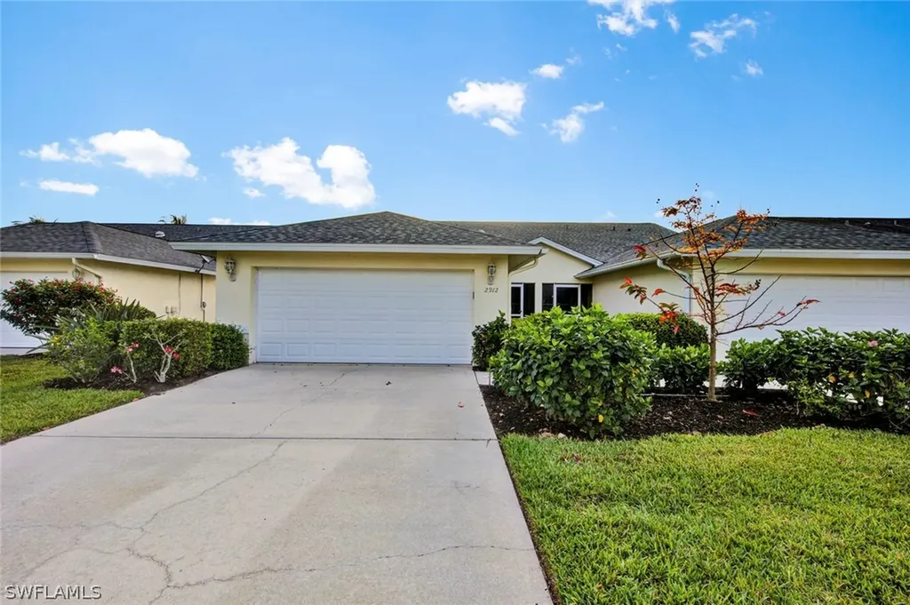 2912 Crown Pointe Boulevard Naples FL 34112