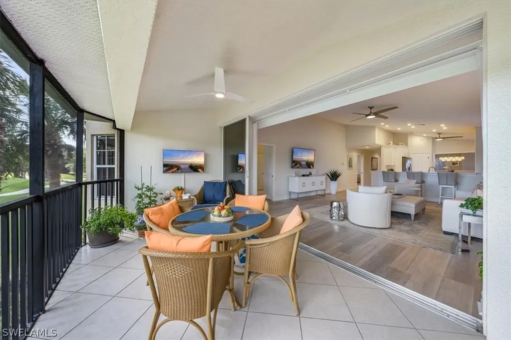 8169 Saratoga Drive Naples FL 34113