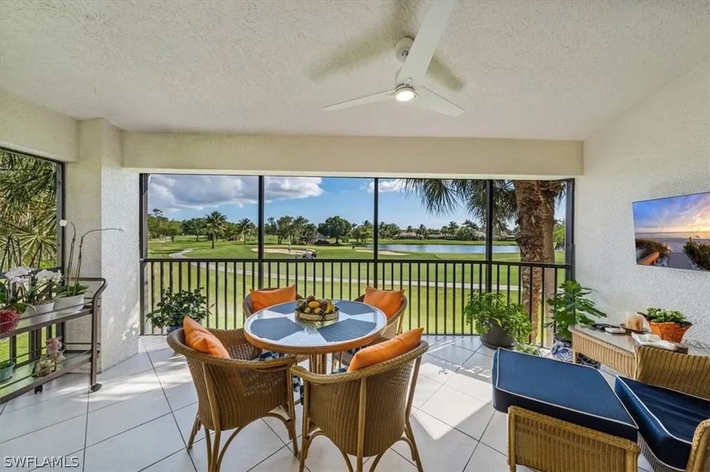 8169 Saratoga Drive Naples FL 34113