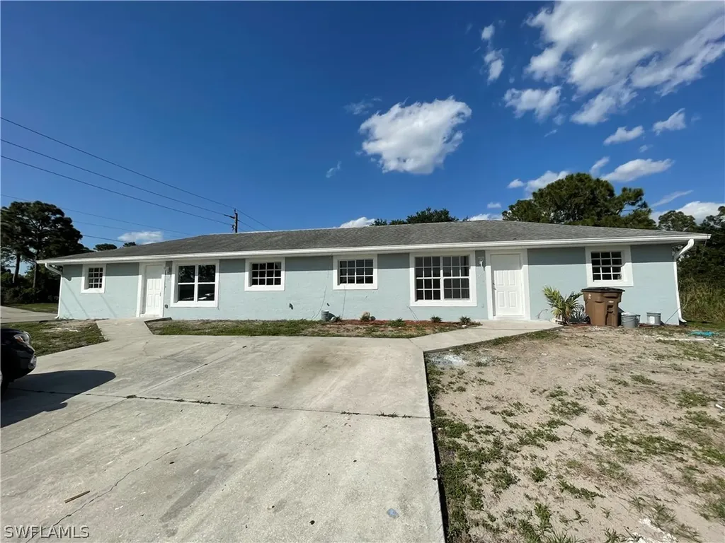 5100/5102 28th Street SW Lehigh Acres FL 33973