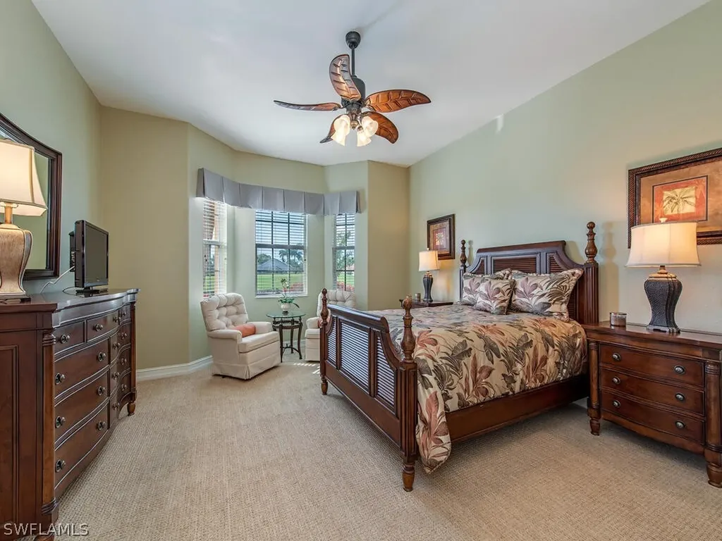 8657 Champions Point Naples FL 34113
