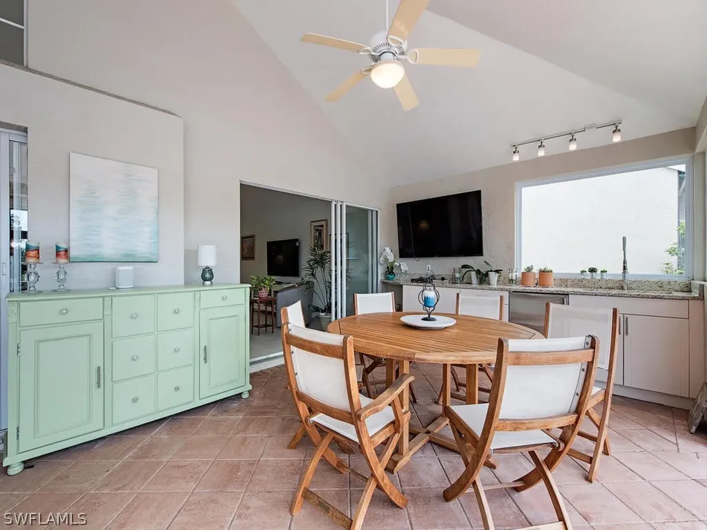 47 Grey Wing Point Naples FL 34113