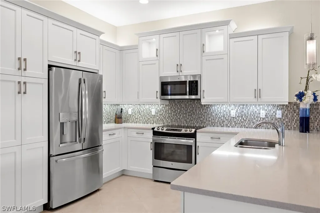 13398 Silktail Drive Naples FL 34109
