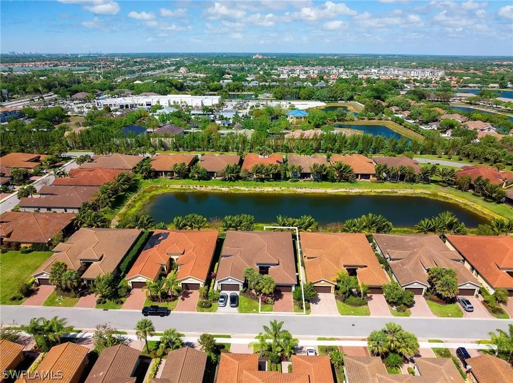 13398 Silktail Drive Naples FL 34109