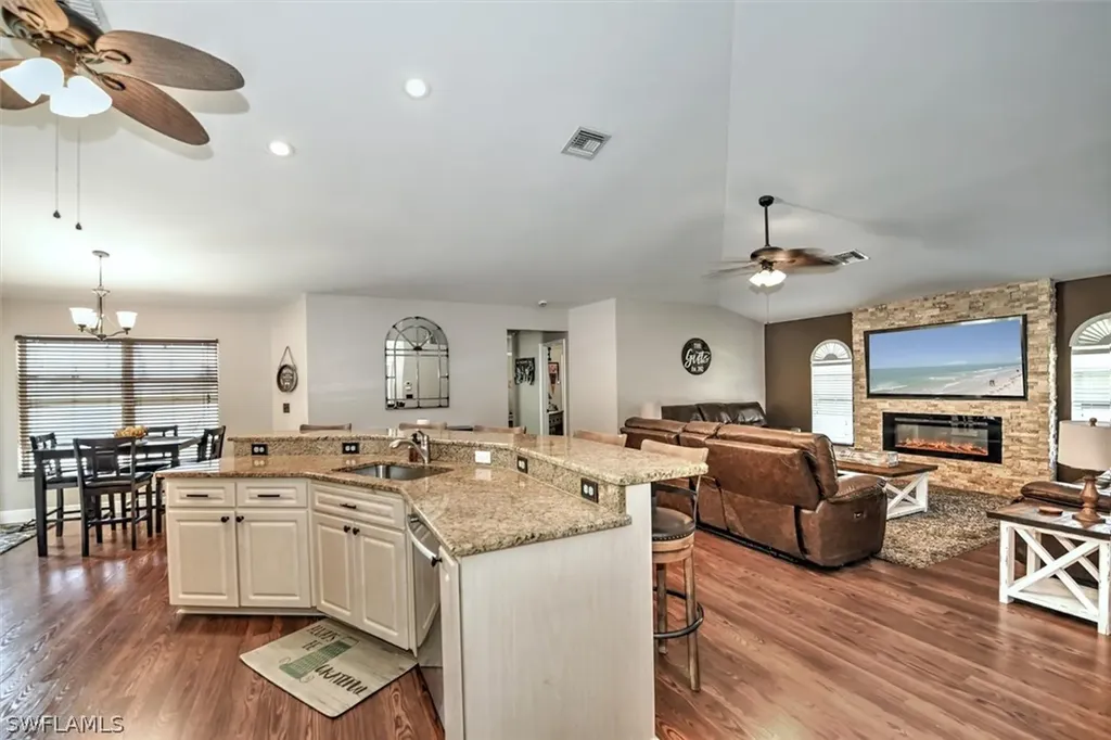 1936 NE 4th Terrace Cape Coral FL 33909