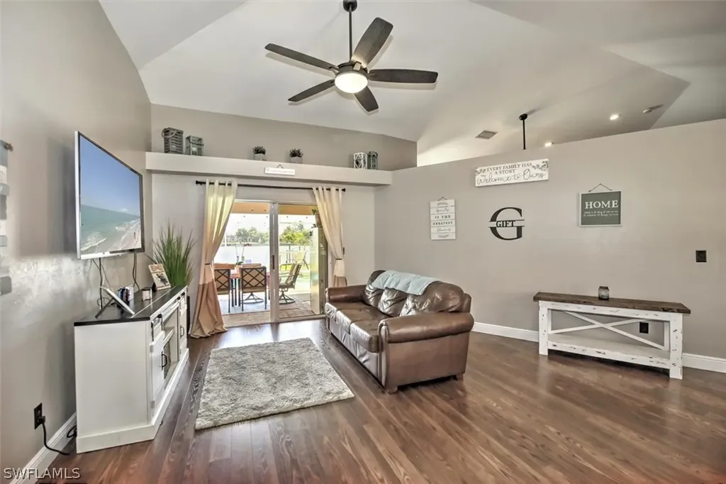 1936 NE 4th Terrace Cape Coral FL 33909