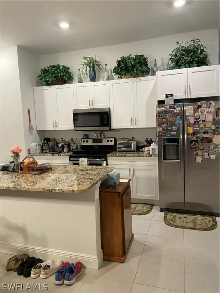 2817/2819 Skyline Boulevard Cape Coral FL 33914