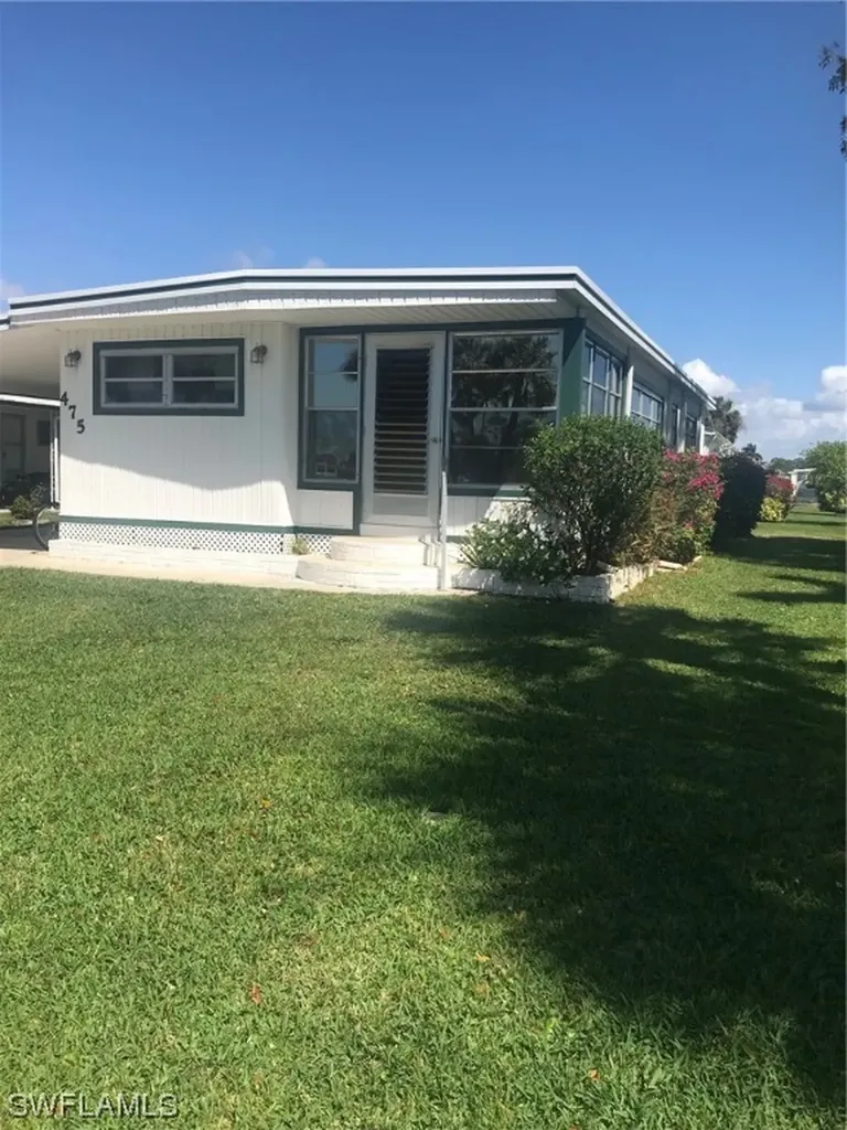 475 Riviera Boulevard W Naples FL 34112
