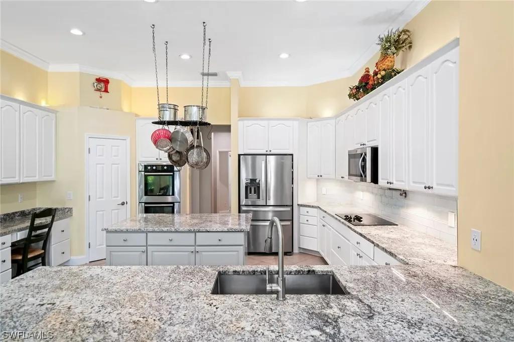 1631 Manchester Court Naples FL 34109
