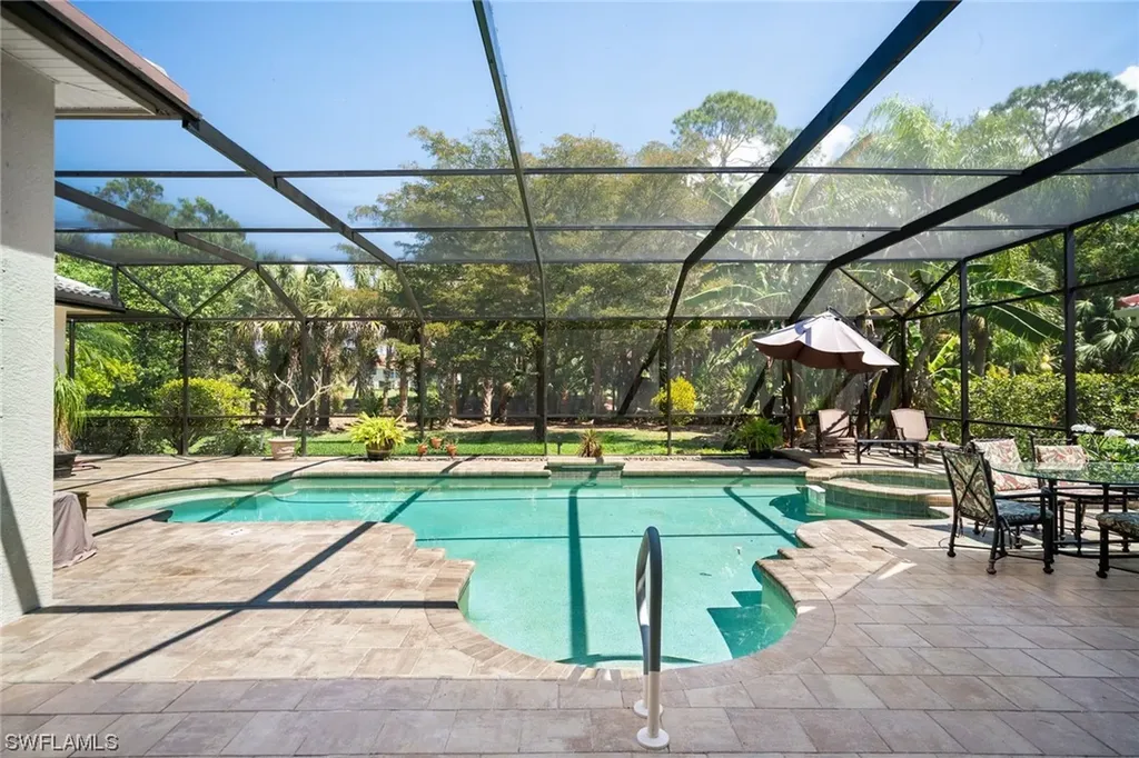 1631 Manchester Court Naples FL 34109