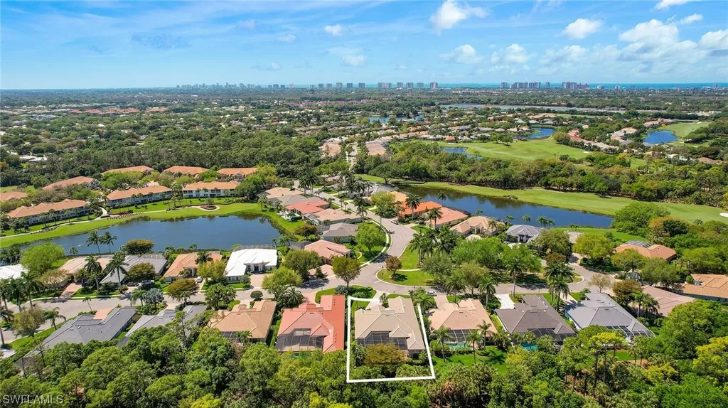 1631 Manchester Court Naples FL 34109