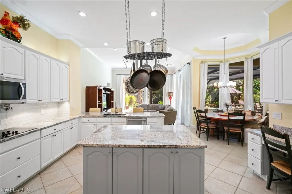 1631 Manchester Court Naples FL 34109
