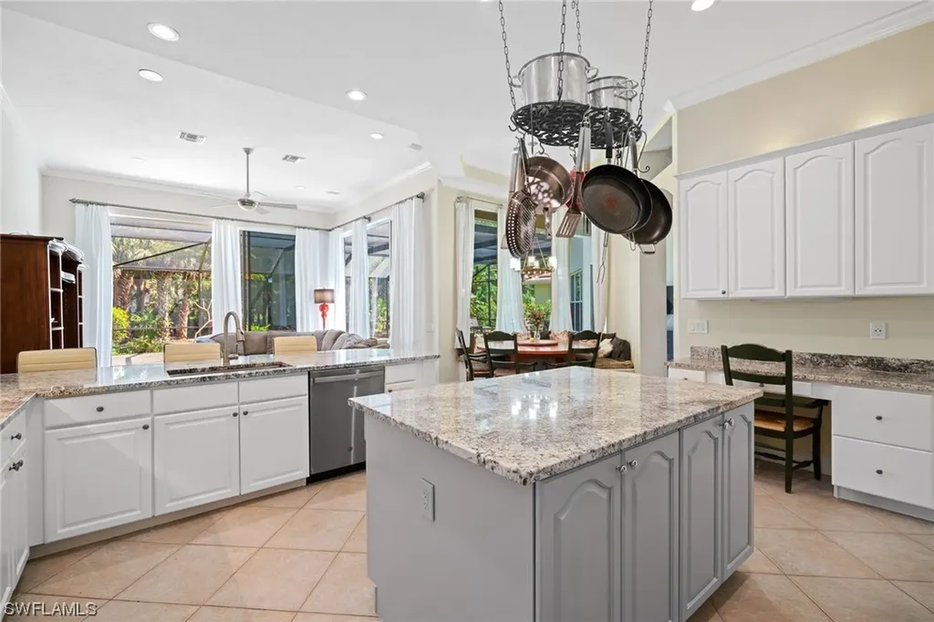 1631 Manchester Court Naples FL 34109