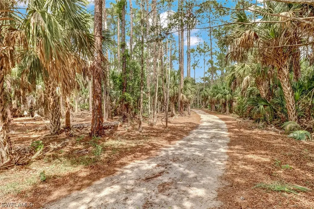 4145 3rd Avenue SW Naples FL 34119