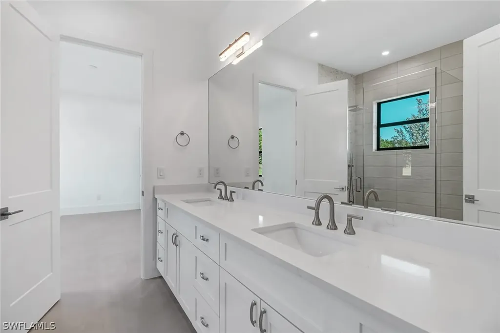 14290 Charthouse Circle Naples FL 34114