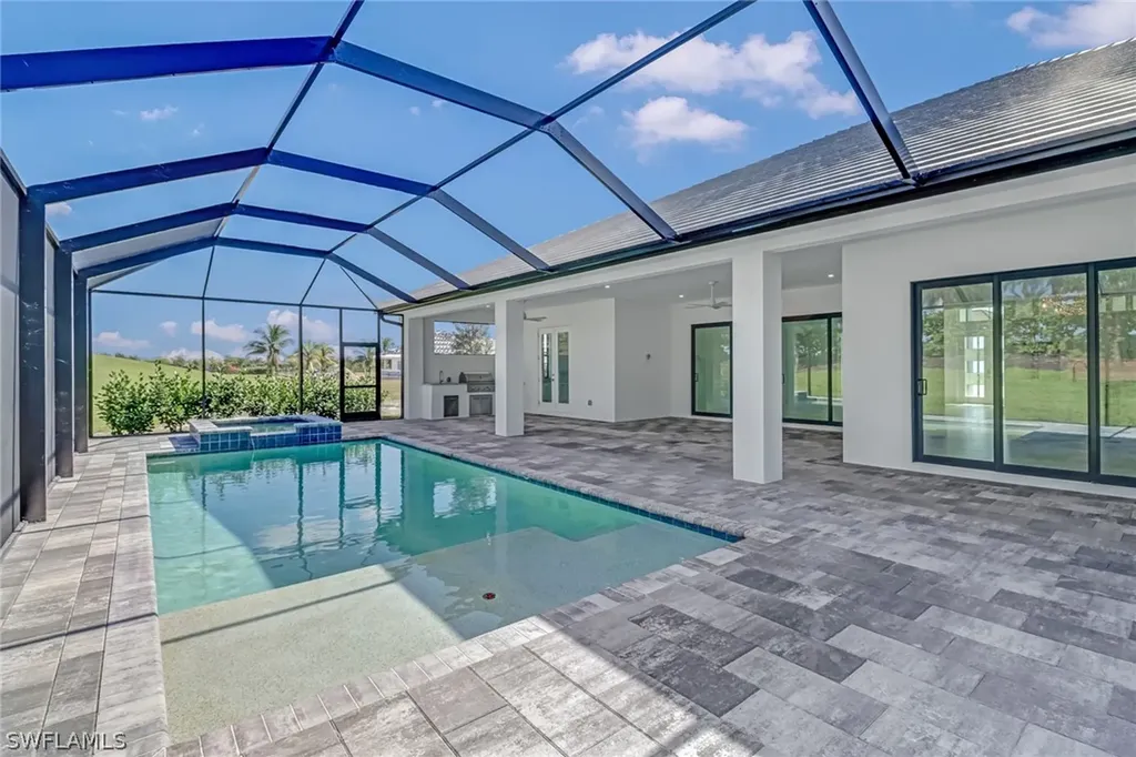14290 Charthouse Circle Naples FL 34114