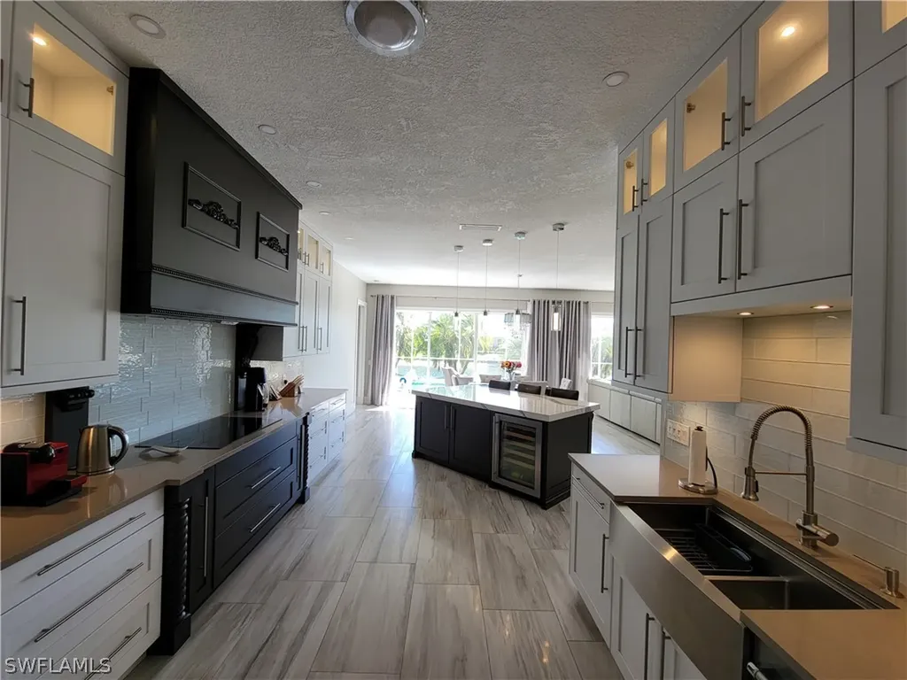 3326 Cerrito Court Naples FL 34109