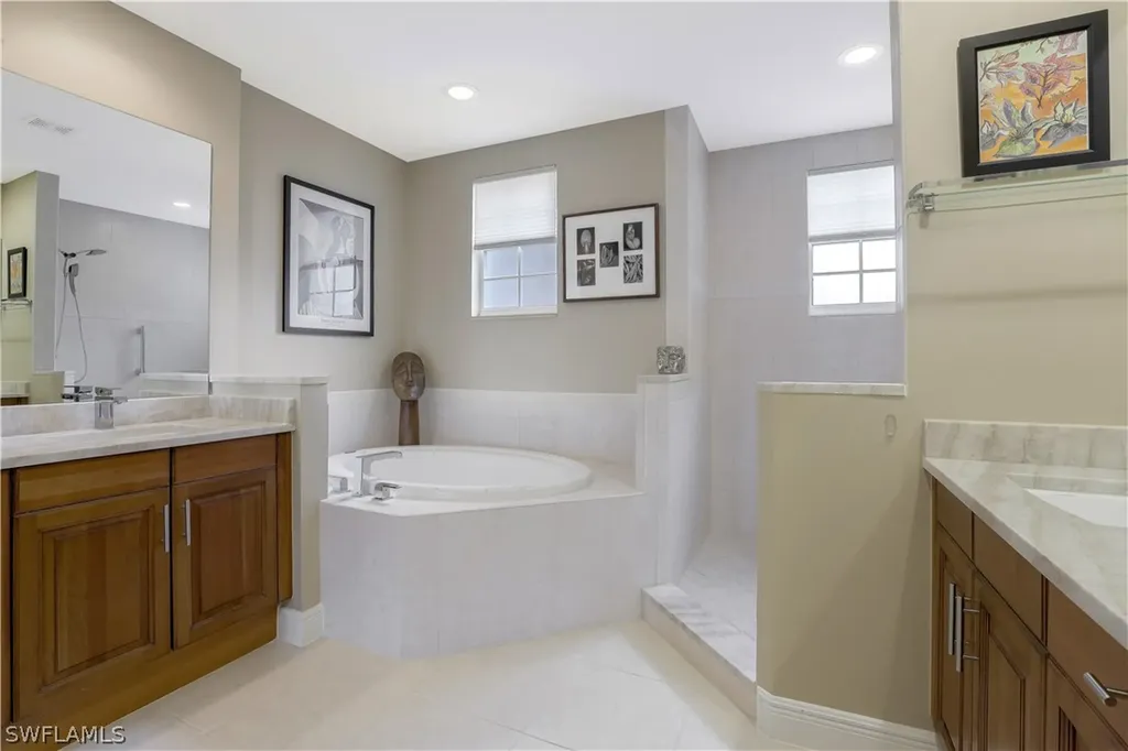 714 Regency Reserve Circle Naples FL 34119