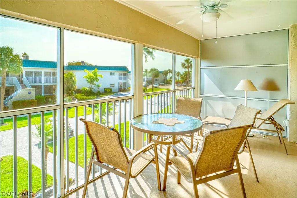 827 E Gulf Drive Sanibel FL 33957