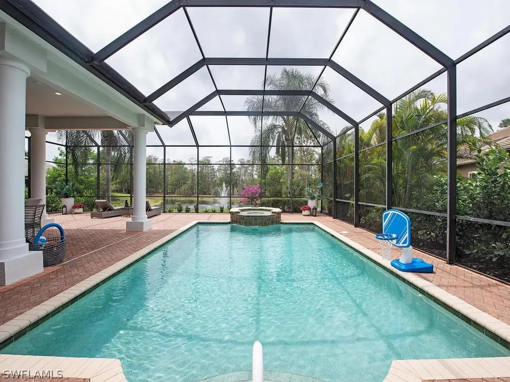 2947 Mona Lisa Boulevard Naples FL 34119