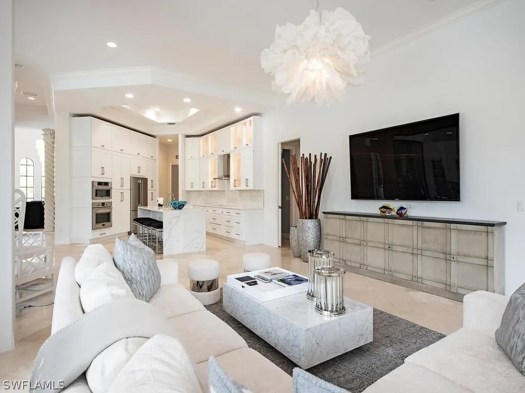 2947 Mona Lisa Boulevard Naples FL 34119