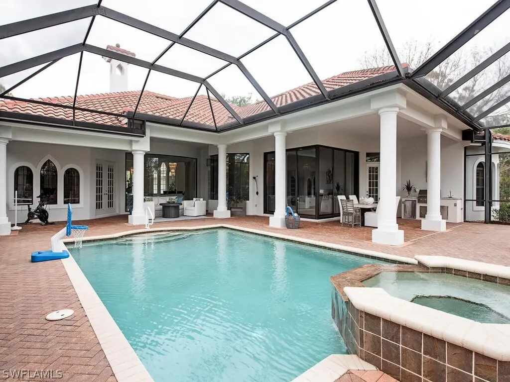 2947 Mona Lisa Boulevard Naples FL 34119