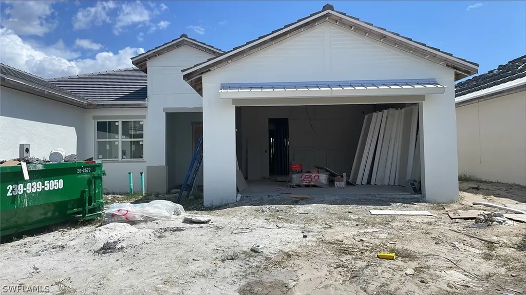9158 Cayman Drive Naples FL 34114