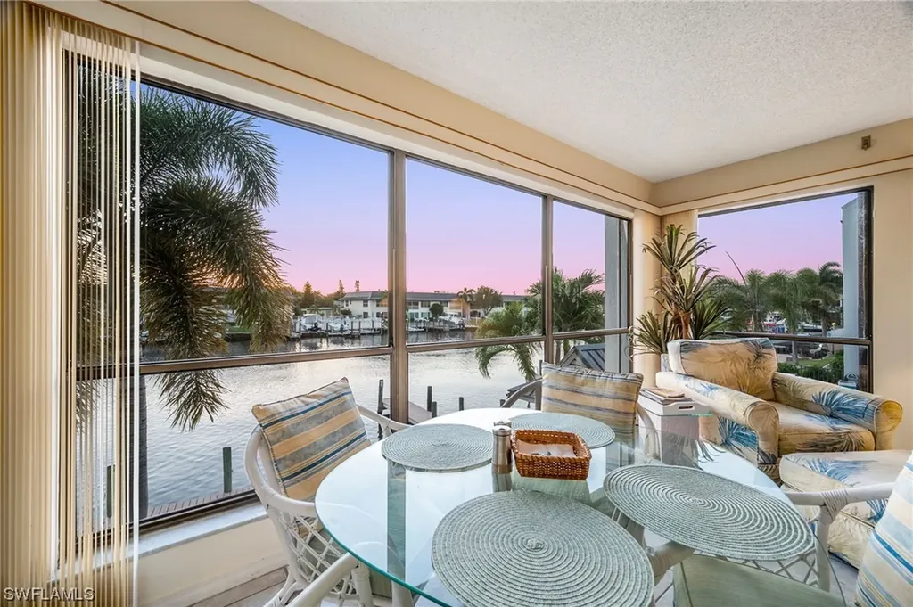 4218 SE 20th Place Cape Coral FL 33904