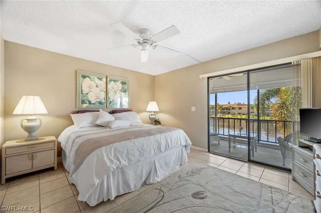4218 SE 20th Place Cape Coral FL 33904