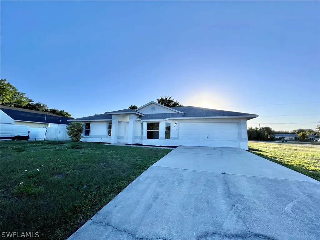 2801 46th Street SW Naples FL 34116