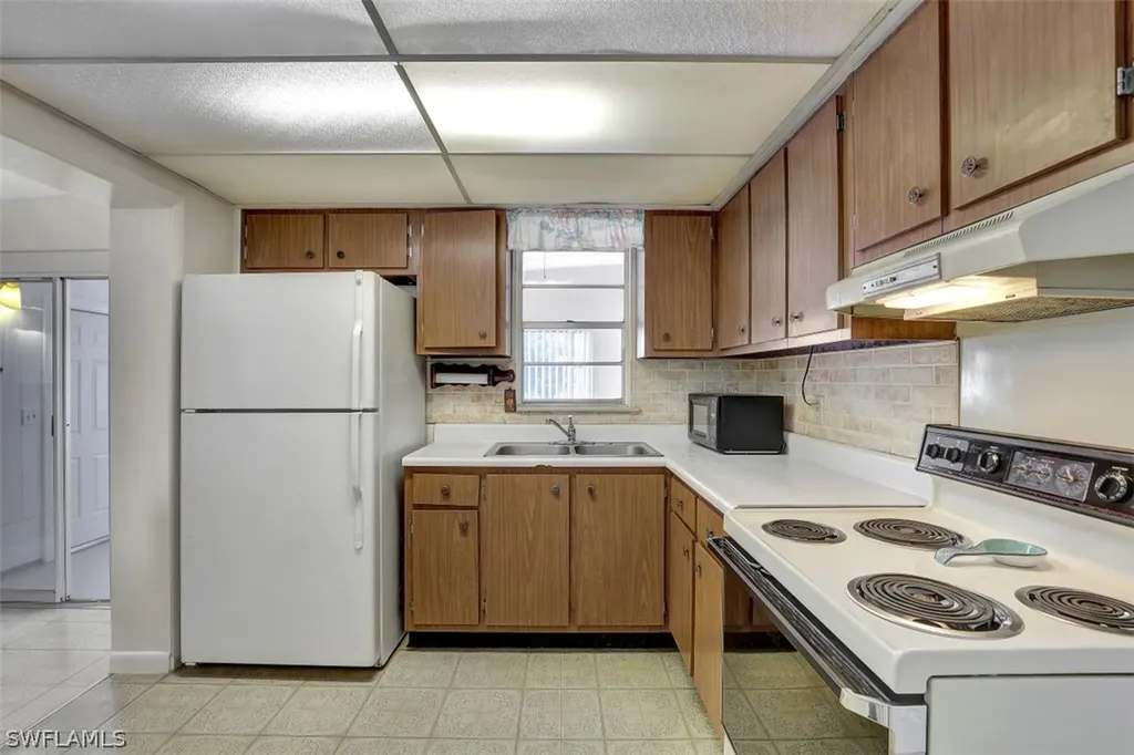2177 Barry Drive Fort Myers FL 33907