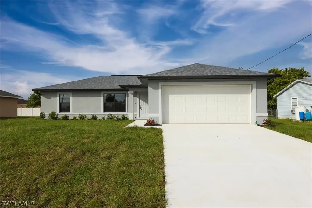 2016 NW 18th Street Cape Coral FL 33993