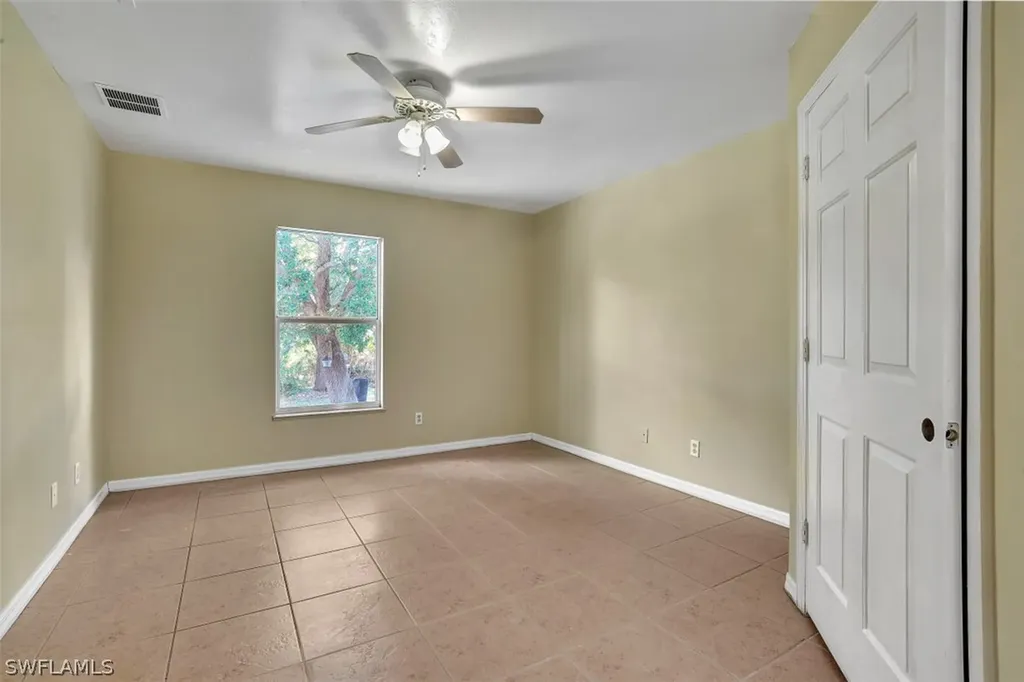 3250 Cottage Grove Avenue Naples FL 34112