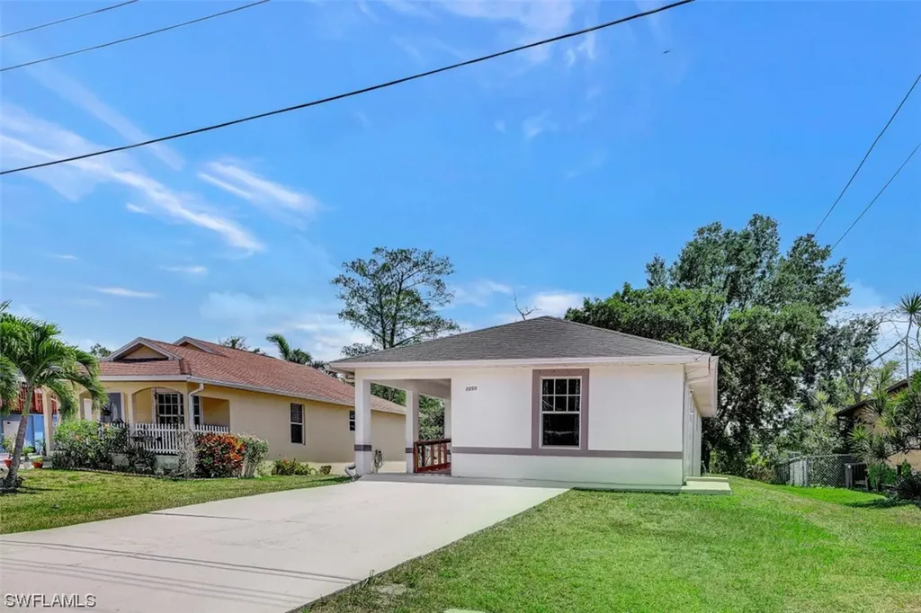 3250 Cottage Grove Avenue Naples FL 34112