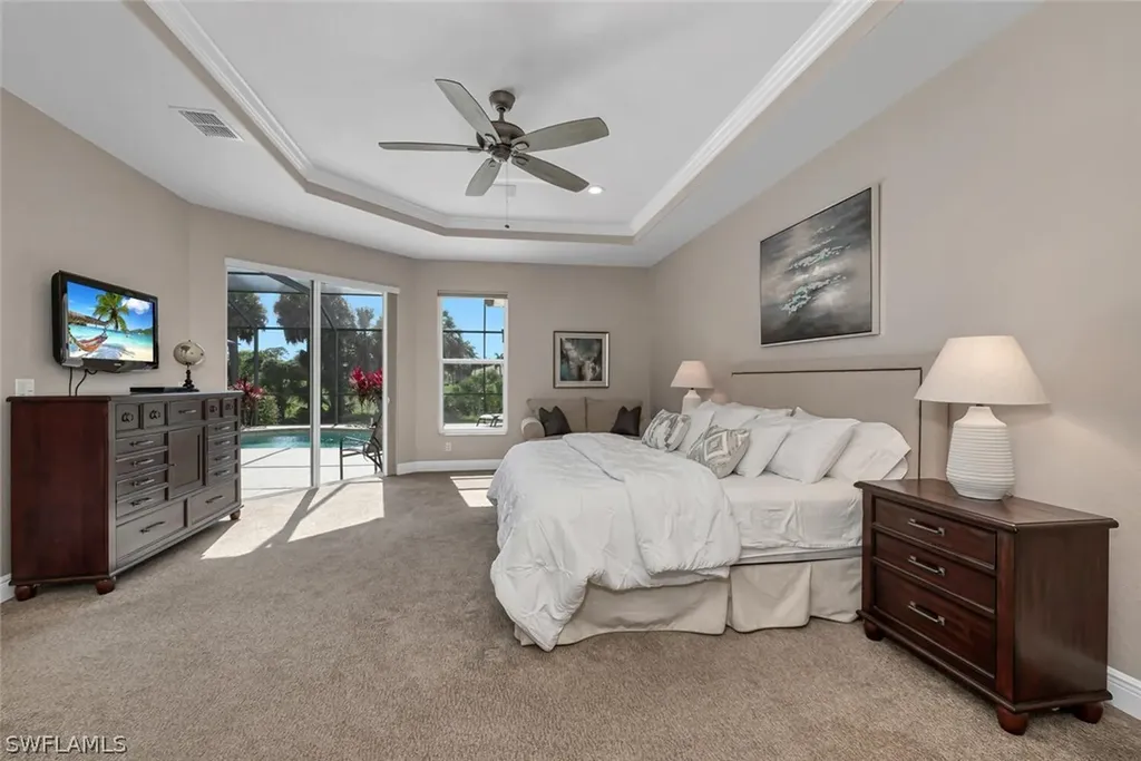 4805 Cerromar Drive Naples FL 34112