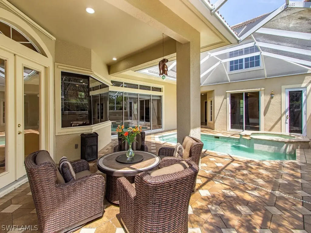 2844 Coco Lakes Drive Naples FL 34105