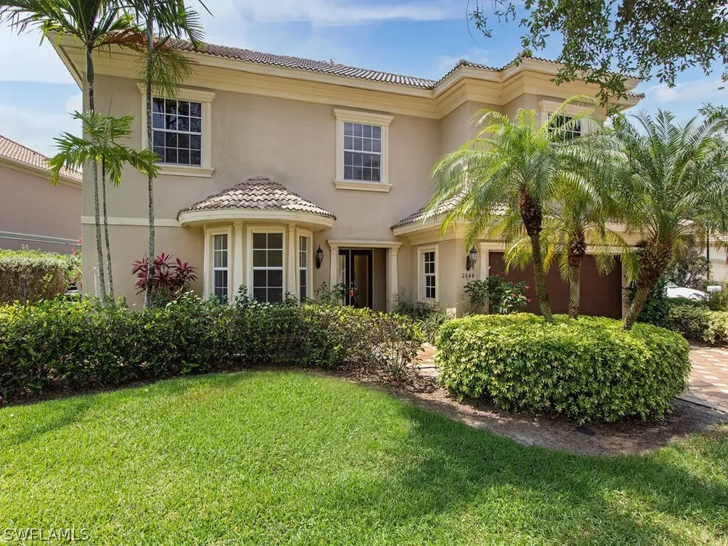 2844 Coco Lakes Drive Naples FL 34105