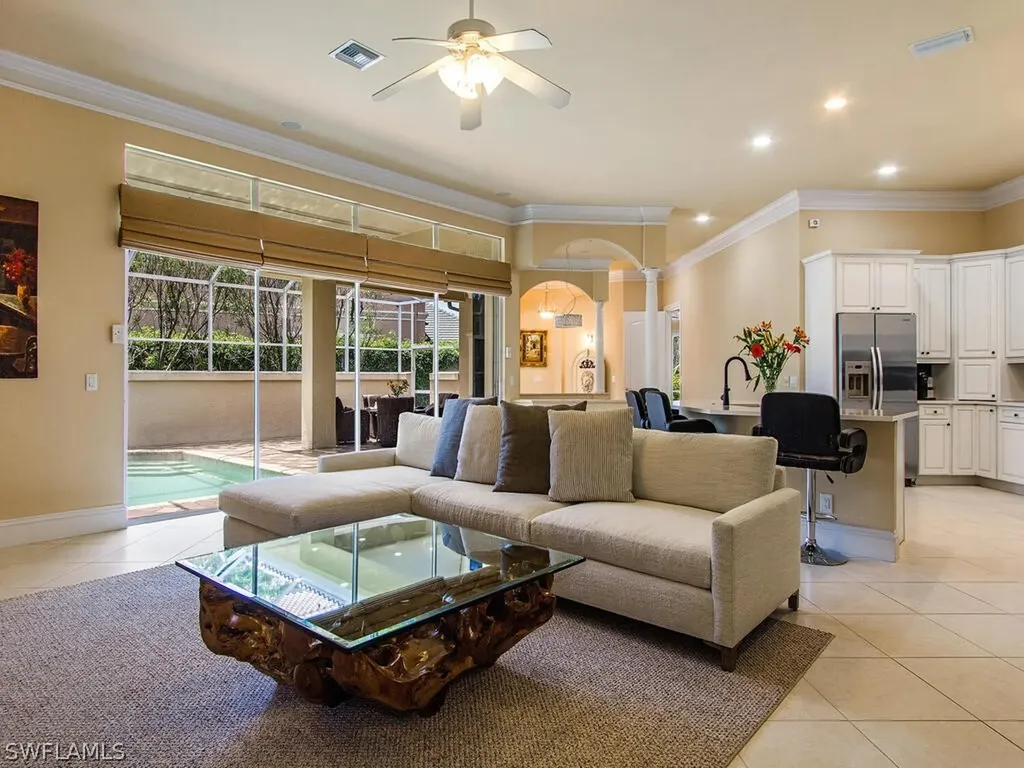 2844 Coco Lakes Drive Naples FL 34105