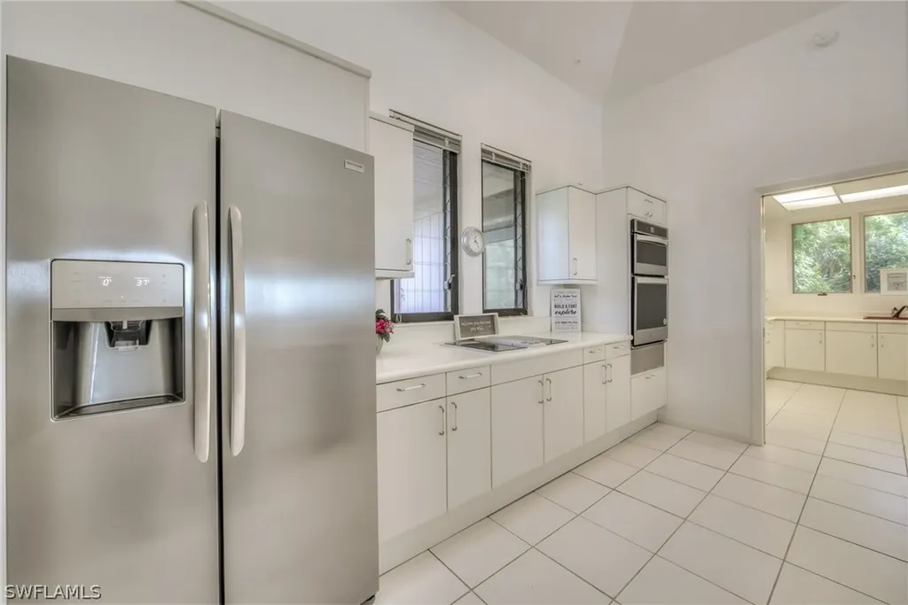 5075 Joewood Drive Sanibel FL 33957
