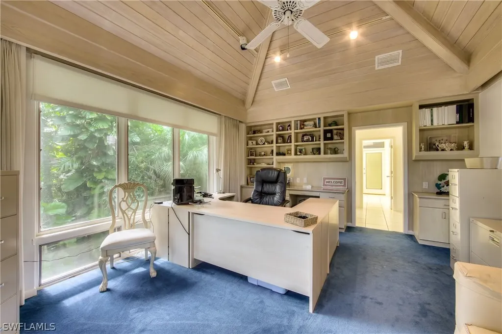 5075 Joewood Drive Sanibel FL 33957