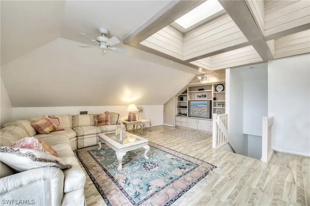 5075 Joewood Drive Sanibel FL 33957