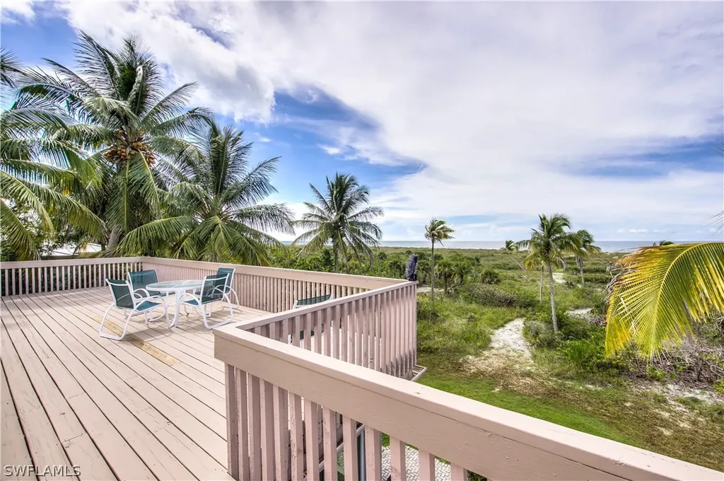 5075 Joewood Drive Sanibel FL 33957