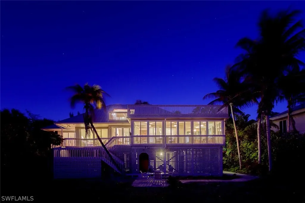 5075 Joewood Drive Sanibel FL 33957