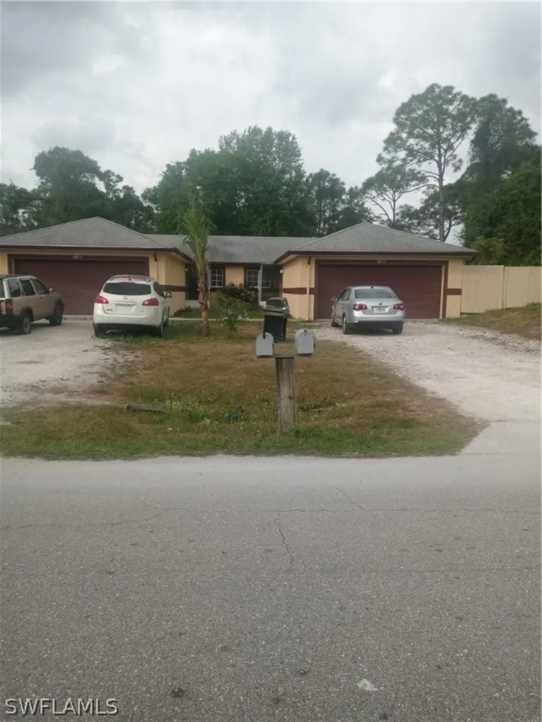 4853 29th Street SW Lehigh Acres FL 33973
